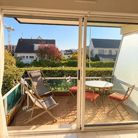Karine Balcon Et Parking A Deux Pas De La