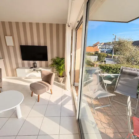 Karine Balcon Et Parking A Deux Pas De La Berck