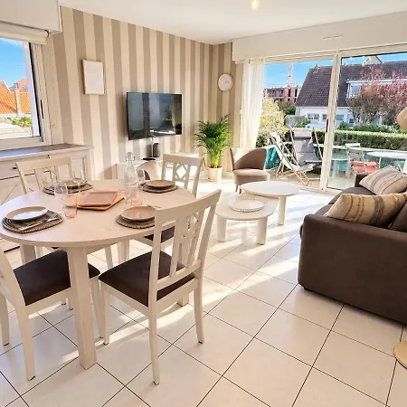 Apartment Karine Balcon Et Parking A Deux Pas De La