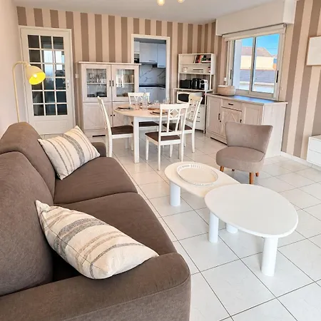 Apartment Karine Balcon Et Parking A Deux Pas De La